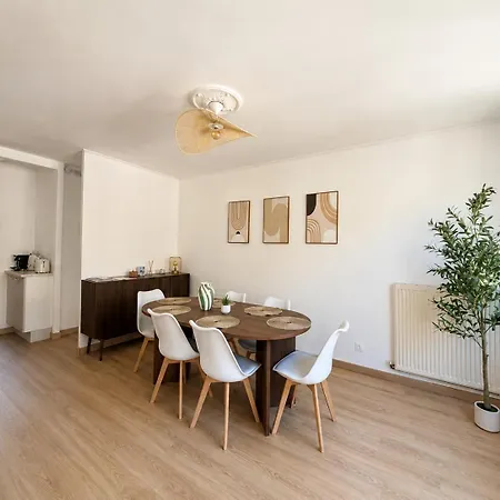Lumineux T3 Renove, A Pied, Proche